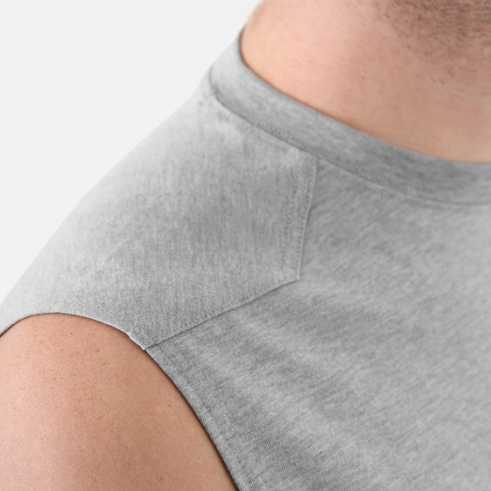 The Martin Sleeveless Pocket Tee - Image 12